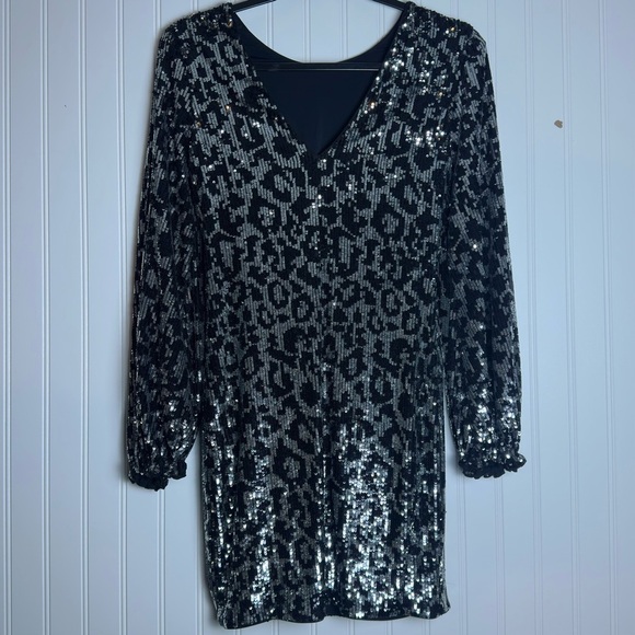 SAYLOR MAURA Sequined Party Cocktail Mini  Dress Sz XS Animal Print Long Sleeve - Picture 9 of 11